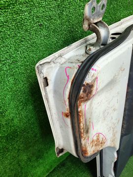 ДВЕРЬ НА TOYOTA TOYOACE YY121
