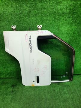 ДВЕРЬ НА TOYOTA TOYOACE YY121