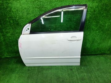 ДВЕРЬ НА TOYOTA RUNX NZE121