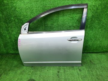 ДВЕРЬ НА TOYOTA PREMIO ZRT260