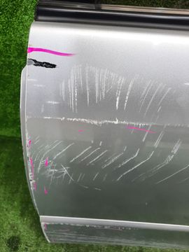 ДВЕРЬ НА TOYOTA IPSUM SXM10G