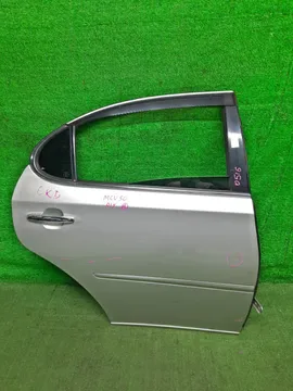 ДВЕРЬ НА TOYOTA WINDOM MCV30
