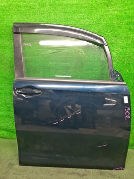 ДВЕРЬ НА TOYOTA NOAH ZRR80G 