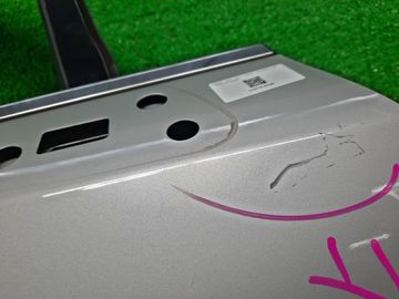 ДВЕРЬ НА NISSAN ELGRAND E52