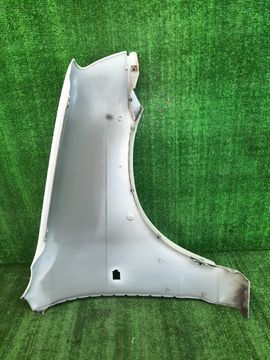 КРЫЛО НА TOYOTA CAMI J100E