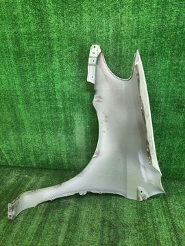 КРЫЛО НА TOYOTA PLATZ NCP12