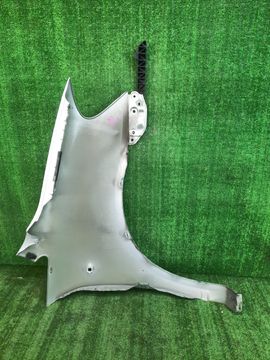 КРЫЛО НА TOYOTA IPSUM ACM21W