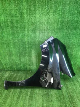 КРЫЛО НА NISSAN NV200 M20