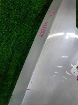 КРЫЛО НА MITSUBISHI CHARIOT GRANDIS N84W