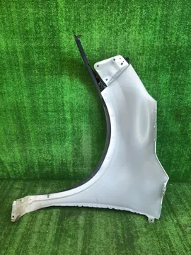 КРЫЛО НА TOYOTA RAIZE A201A