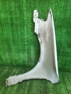КРЫЛО НА NISSAN WINGROAD Y11