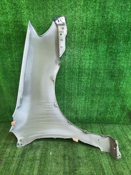 КРЫЛО НА TOYOTA COROLLA FIELDER ZZE122G