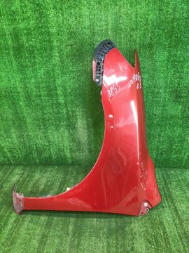 КРЫЛО НА TOYOTA COROLLA FIELDER ZRE142G