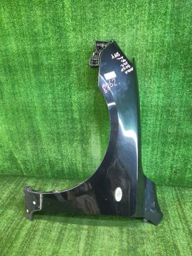 КРЫЛО НА MAZDA AXELA BK5P