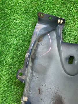 КРЫЛО НА MAZDA PREMACY CP8W