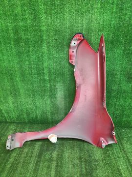 КРЫЛО НА TOYOTA COROLLA FIELDER ZRE142G