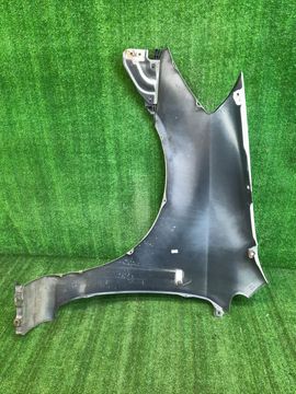 КРЫЛО НА HONDA STREAM RN1