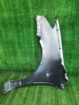 КРЫЛО НА TOYOTA ALLEX NZE121