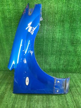 КРЫЛО НА MAZDA PREMACY CP8W