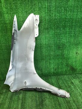 КРЫЛО НА TOYOTA HARRIER MCU30W