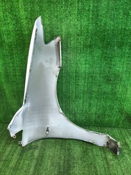КРЫЛО НА MITSUBISHI CHARIOT GRANDIS N84W