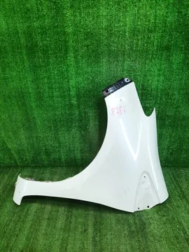 КРЫЛО НА TOYOTA VITZ KSP130