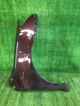 КРЫЛО НА TOYOTA PREMIO ZRT260