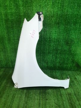 КРЫЛО НА TOYOTA COROLLA NZE121