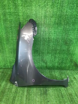 КРЫЛО НА TOYOTA COROLLA FIELDER ZRE142G