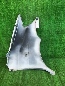 КРЫЛО НА TOYOTA NOAH SR50G
