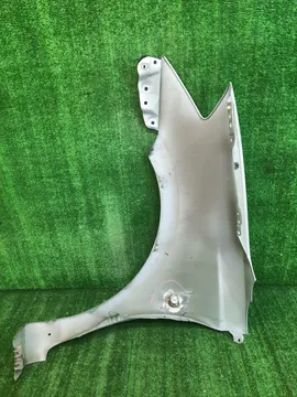 КРЫЛО НА TOYOTA CALDINA ZZT241W