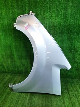 КРЫЛО НА MITSUBISHI DELICA D5 CV5W