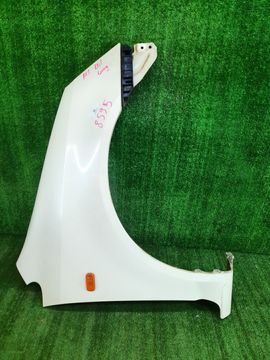 КРЫЛО НА HONDA STREAM RN1