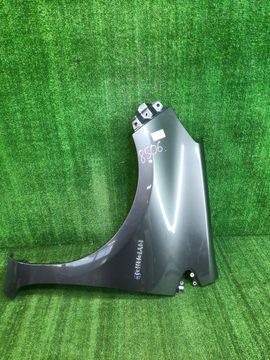 КРЫЛО НА TOYOTA AQUA NHP10