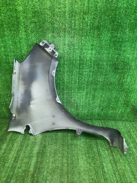 КРЫЛО НА TOYOTA AQUA NHP10