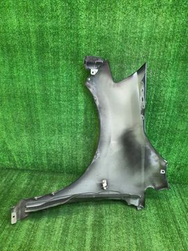КРЫЛО НА NISSAN TIIDA C11