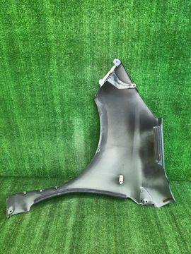 КРЫЛО НА NISSAN NOTE E11