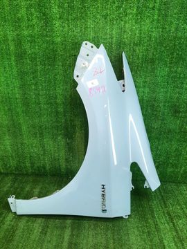 КРЫЛО НА TOYOTA PRIUS ZVW30