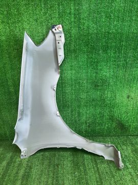 КРЫЛО НА TOYOTA COROLLA FIELDER NZE121G