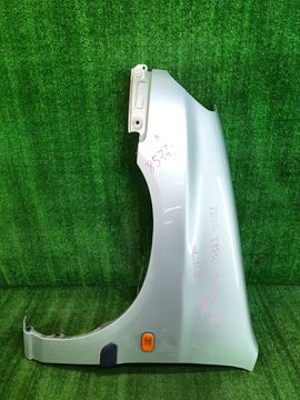 КРЫЛО НА TOYOTA RAUM EXZ10