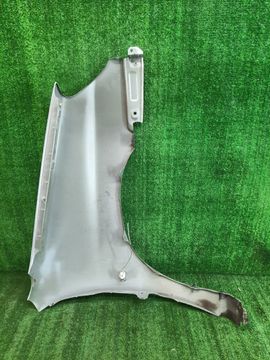 КРЫЛО НА TOYOTA RAUM EXZ10