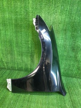 КРЫЛО НА TOYOTA CROWN GRS182