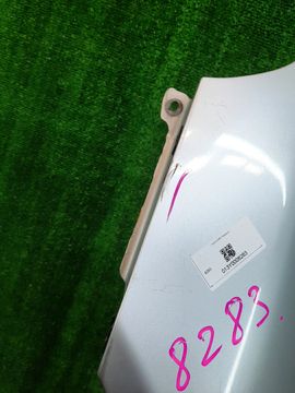 КРЫЛО НА MITSUBISHI GALANT EA1A