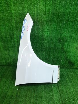 КРЫЛО НА MERCEDES-BENZ E250 W212