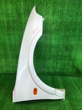 КРЫЛО НА MITSUBISHI LEGNUM EC5W