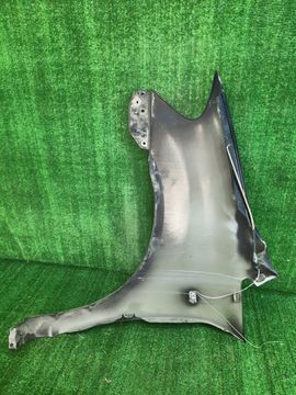 КРЫЛО НА TOYOTA IPSUM ACM21W