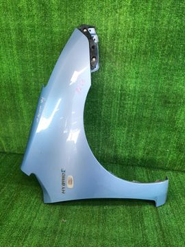КРЫЛО НА TOYOTA PRIUS NHW20