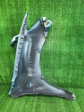 КРЫЛО НА MITSUBISHI RVR GA3W