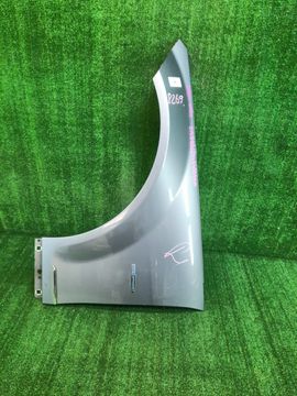 КРЫЛО НА MERCEDES-BENZ C200 W204