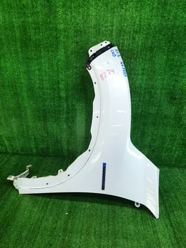 КРЫЛО НА HONDA VEZEL RU3